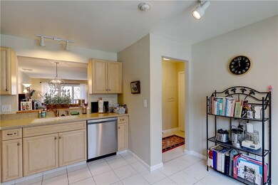 4 Wood St unit D4, Bristol, RI 02809 - photo 6