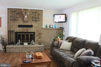 11135 Nursery Rd, Hagerstown, MD 21740 - photo 7