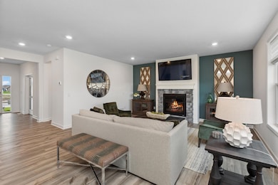 1902 Balsam Dr, Carver, MN 55315 - photo 6