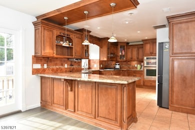 660 Arcadia Rd, Ridgewood, NJ 07450 - photo 7