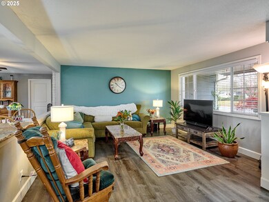 4570 39th Ave NE, Salem, OR 97305 - photo 4