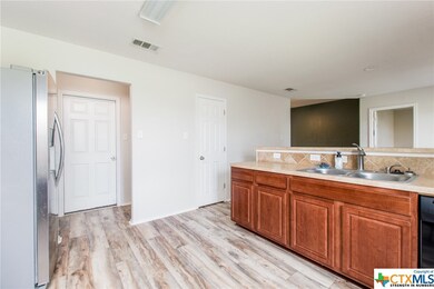 310 Trey, Troy, TX 76579 - photo 7