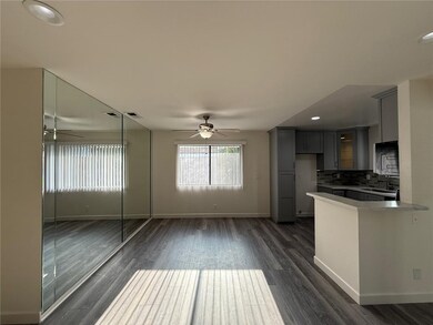 13059 Hubbard St unit 6, Sylmar, CA 91342 - photo 2