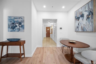 The Atelier Suites at The Ritz Carlton unit 10B, White Plains, NY 10601 - photo 4