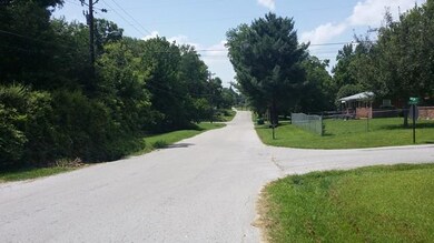 1006 Emerson St, Manchester, TN 37355 - photo 4