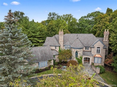 34062 Lyncroft St, Farmington Hills, MI 48331 - photo 3