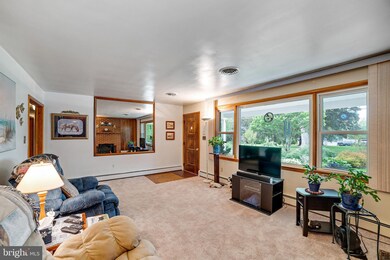 5913 Oakland Rd, Sykesville, MD 21784 - photo 6