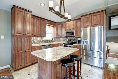 4117 Maple St, Fairfax, VA 22030 - photo 7