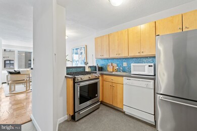 The Apolline unit 421, Washington, DC 20036 - photo 2