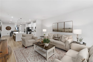 114 Dana Dr, Eighty Four, PA 15330 - photo 7