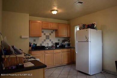 Wall Kitchen (2)