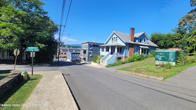 15 Thompson St, Catskill, NY 12414 - photo 4