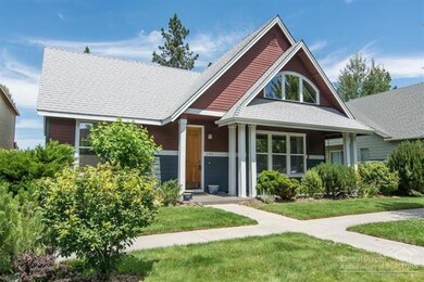 2392 NW Hosmer Lake Dr, Bend, OR 97701 - photo 2