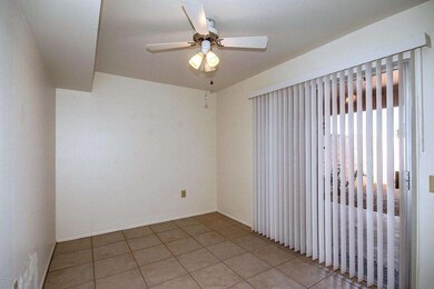 0010-Hawthorn (10)[1]