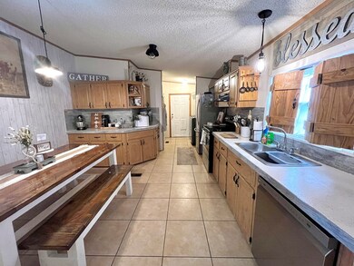 1140 Boone Rd, Adel, GA 31620 - photo 5