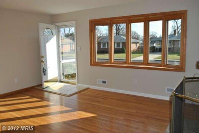 702 Juniper Rd, Linthicum Heights, MD 21090 - photo 5