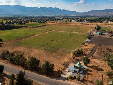 1581 E Little Sweden Rd unit 2, Daniel, UT 84032 - photo 5