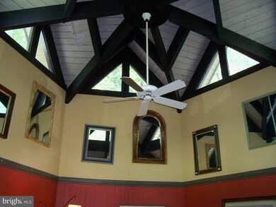 103 Linda Ln, Basye, VA 22810 - photo 7