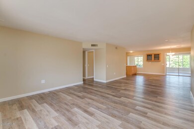 17027 N 97th Dr, Sun City, AZ 85373 - photo 4