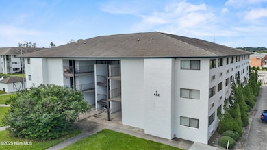 452 Racine Dr unit F303, Wilmington, NC 28403 - photo 2