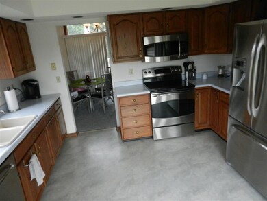 STAINLESS STEEL APPLIANCES