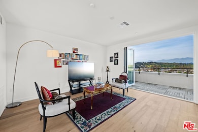 4th Floor Living Room