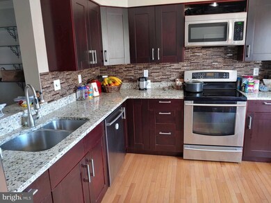 12204 Blue Moon Ct, Laurel, MD 20708 - photo 2