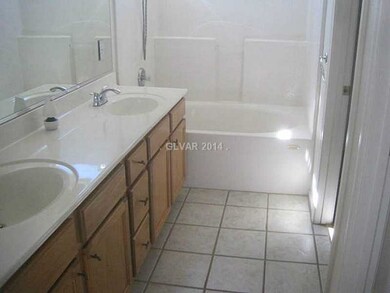 Master Bath/Spa.