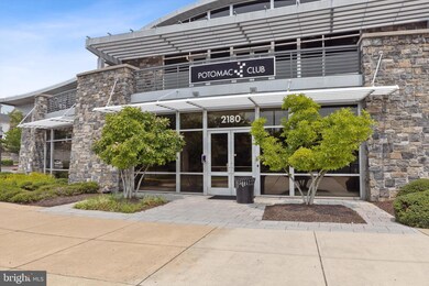 2708 Sheffield Hill Way unit 218, Woodbridge, VA 22191 - photo 4