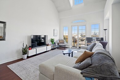 109 Shearwater Ct E unit 43, Jersey City, NJ 07305 - photo 3