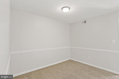 5484 Cedar Ln unit C1, Columbia, MD 21044 - photo 5