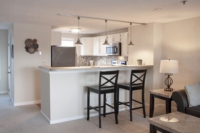 989 Ocean Blvd unit 3, Hampton, NH 03842 - photo 4