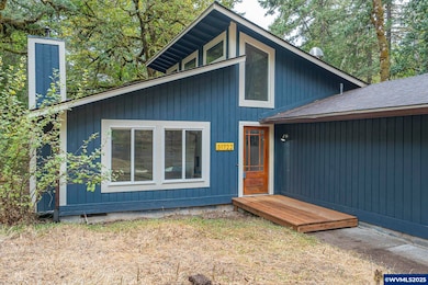 31722 Mcloughlin Dr, Philomath, OR 97370 - photo 2