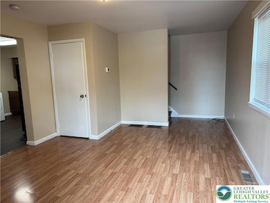 1538 E 8th St unit A, Bethlehem, PA 18015 - photo 2