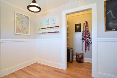 Kitchen Pantry