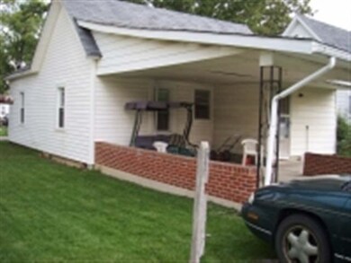 943 W High St, Portland, IN 47371 - photo 3