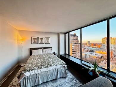 5455 N Sheridan Rd unit 1707, Chicago, IL 60640 - photo 6