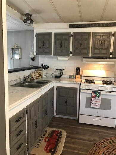 4 Connor Ct, Winchester, NH 03470 - photo 5