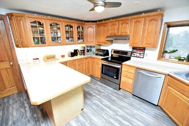 14 Crawford St, Northborough, MA 01532 - photo 5