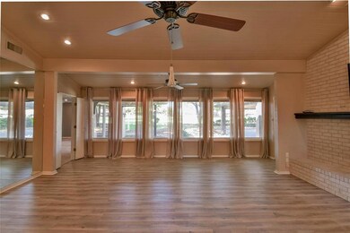 3910 Fairway Dr, Granbury, TX 76049 - photo 5