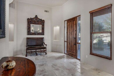 006_Entry ~ Foyer