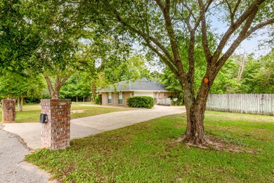 4881 Traxx St Crestview FL 32536 USA-005