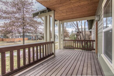 1731 NW Jackpine Ave, Redmond, OR 97756 - photo 3