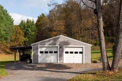 5654 Route 82, Clinton Corners, NY 12514 - photo 4