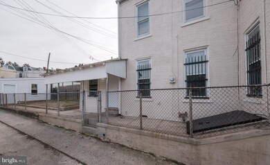 515 S 11th St, Reading, PA 19602 - photo 3