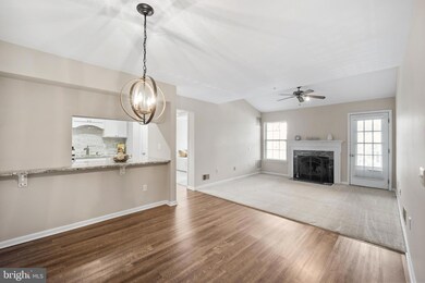 2109 Waters Edge Dr unit 2109, Newark, DE 19702 - photo 3