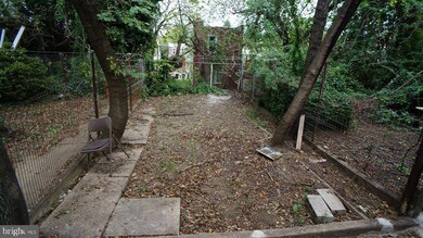 1213 Whitman Ave, Camden, NJ 08104 - photo 7