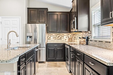 4 - 4428 Alligator Flag Cir (72)