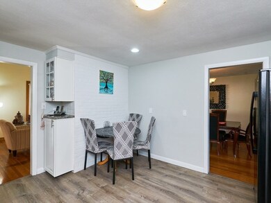 27 Darrell Dr, Randolph, MA 02368 - photo 4