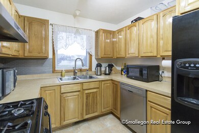 5481 Lillyview St SW, Wyoming, MI 49509 - photo 6